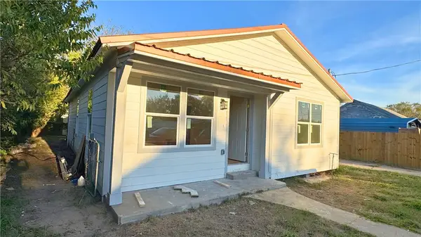 1106 N Berry Street, Beeville, TX 78102