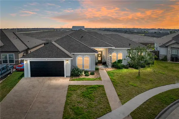 1485 Lady Claudia Street, Corpus Christi, TX 78415