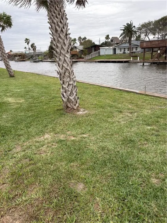 101 Caribbean Drive, Corpus Christi, TX 78418 - Image #2