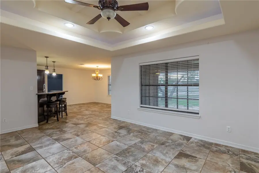 204 County Road 1331 Circle, Alice, TX 78332 - Image #3