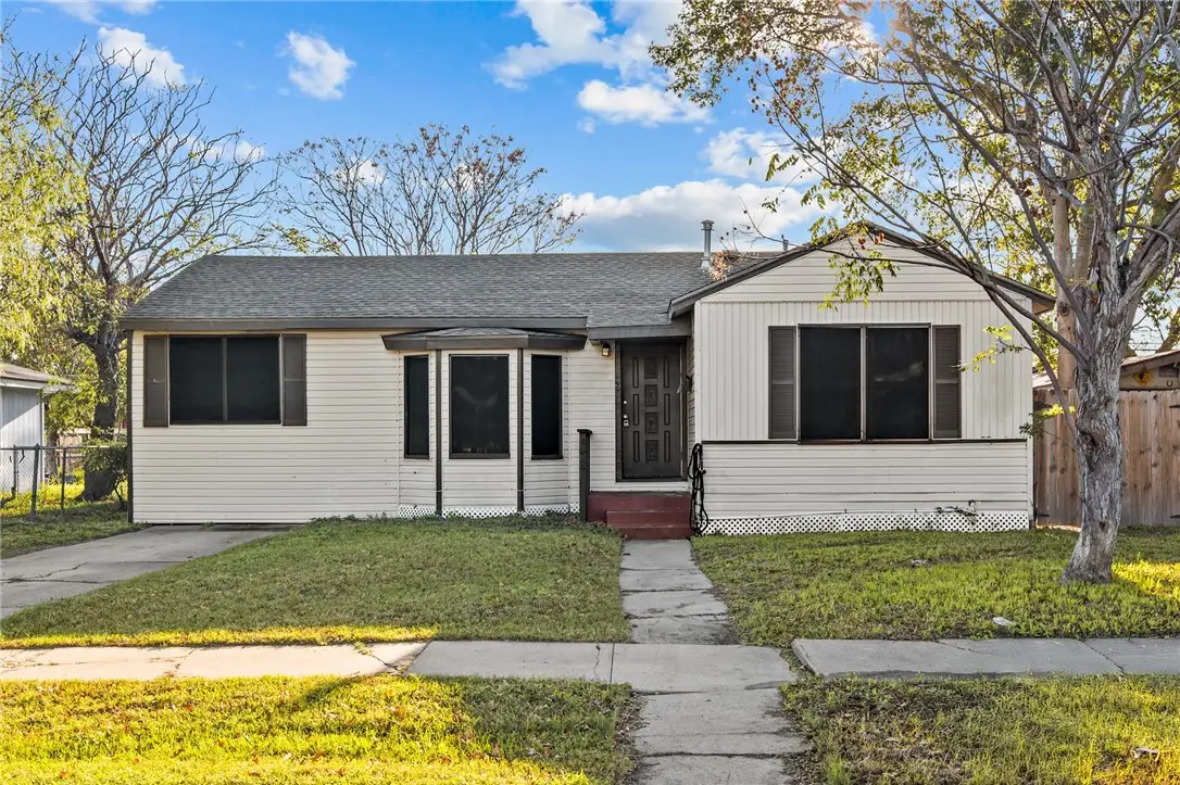 4314 Devon Drive, Corpus Christi, TX 78415 - Image #1