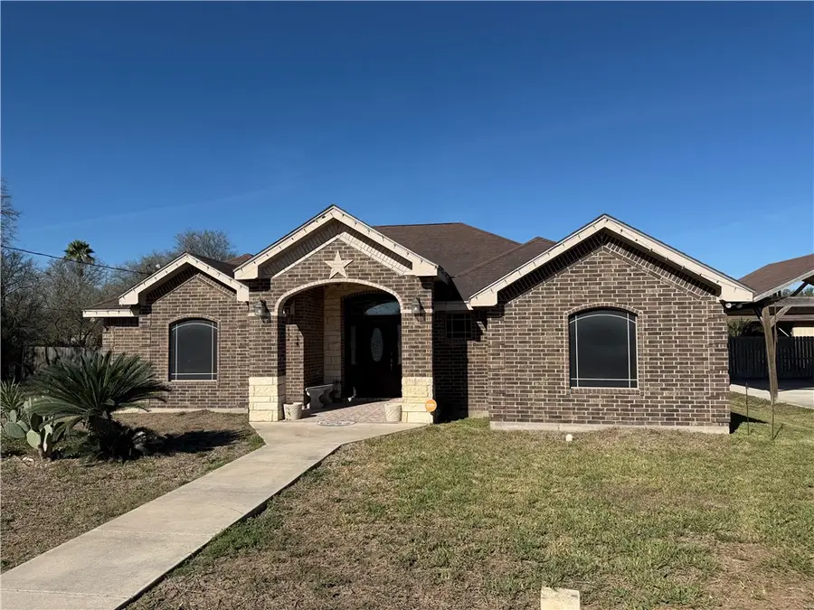 1002 Reforma Street, San Diego, TX 78384 - Image #2