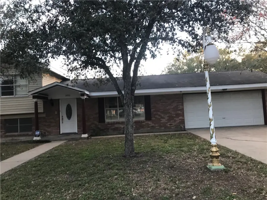 1400 Wren, Beeville, TX 78102 - Image #3