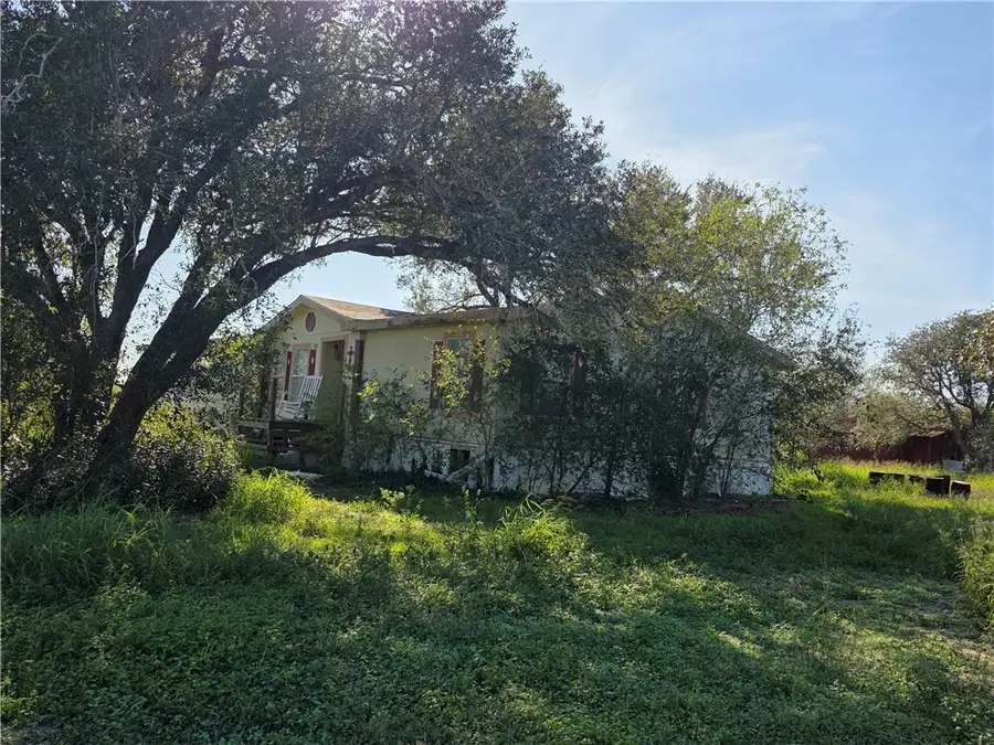 7239 County Road 2045, Sinton, TX 78387 - Image #2