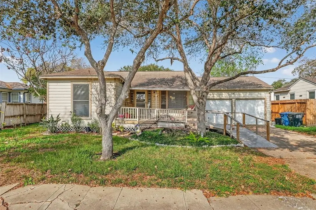 726 Harrison Street, Corpus Christi, TX 78404 - Image #1