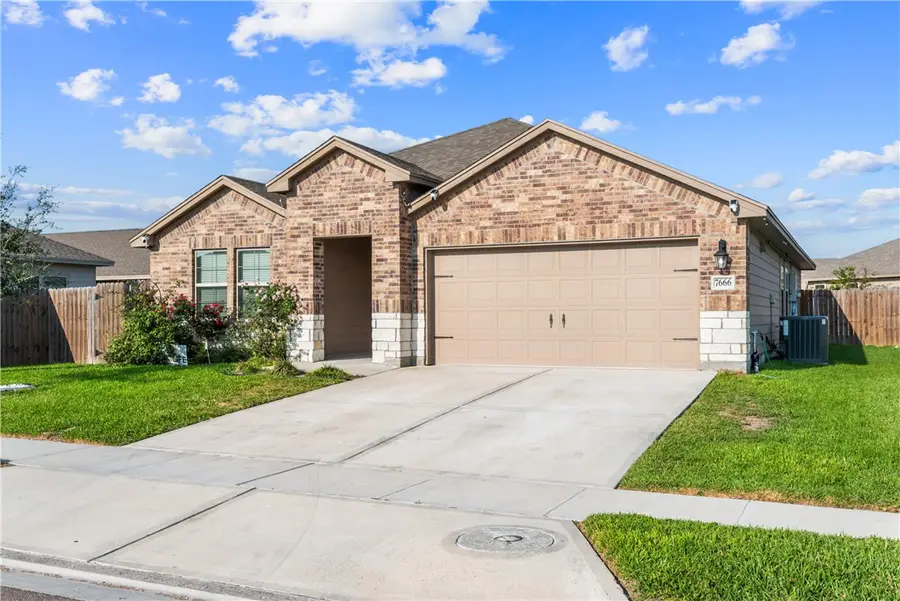 7666 Bullrider Drive, Corpus Christi, TX 78414 - Image #2