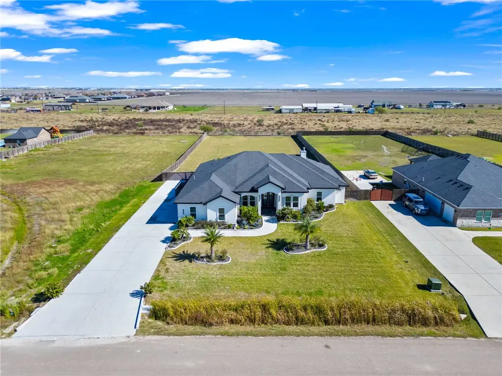 2342 Shaftsbury Drive, Corpus Christi, TX 78415 - Image #1