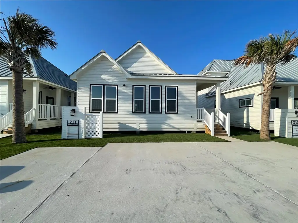 211 St John Circle, Port Aransas, TX 78373 - Image #1