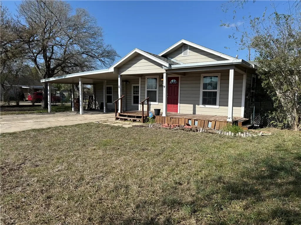 408 W Avenue C Avenue, Kingsville, TX 78363 - Image #1