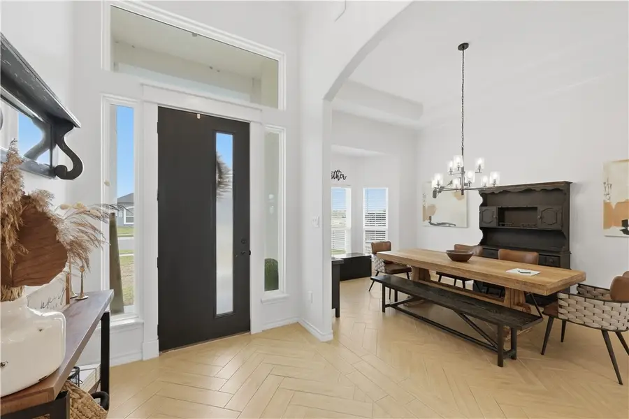 105 Sapphire Street, Portland, TX 78374 - Image #3