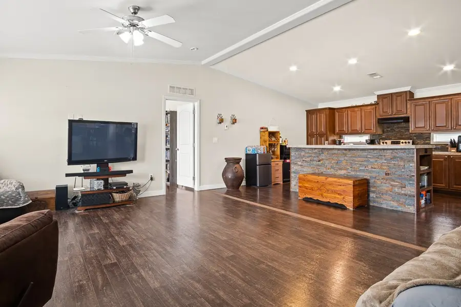 658 Rabbit Run Road, Aransas Pass, TX 78336 - Image #2