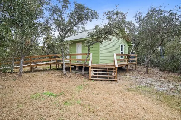 652 Rabbit Run Road, Aransas Pass, TX 78336