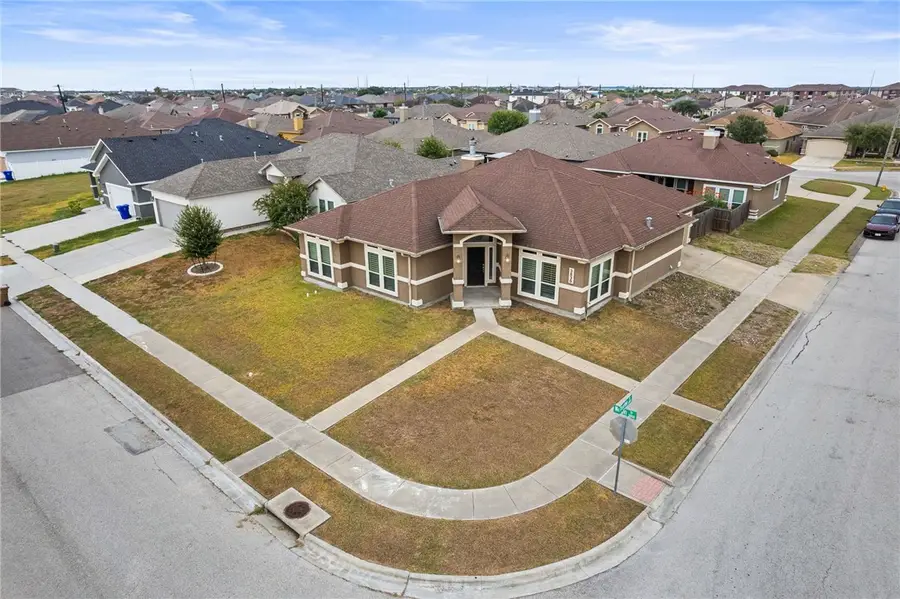 3830 Negin Drive, Corpus Christi, TX 78414 - Image #3