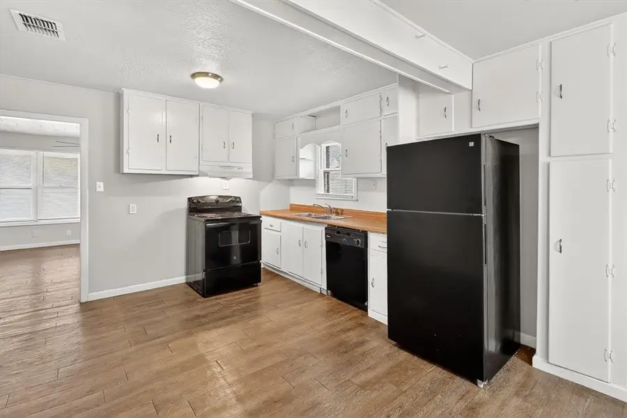 2616 Deer Street, Corpus Christi, TX 78410 - Image #3