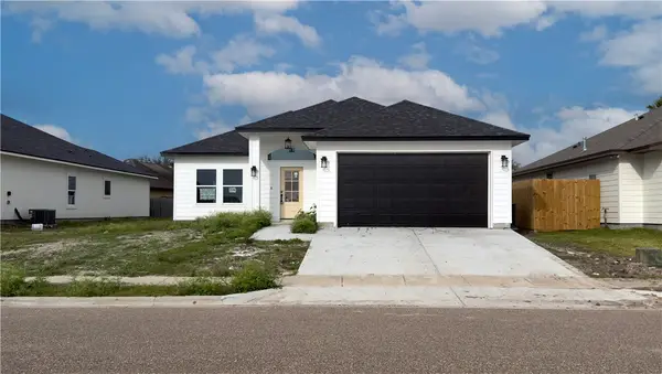 8121 Berenstain Drive, Corpus Christi, TX 78414