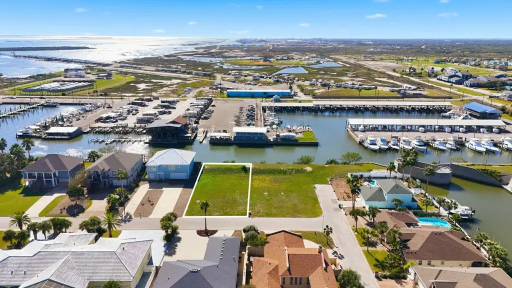 117 Bay Court, Aransas Pass, TX 78336 - Image #1