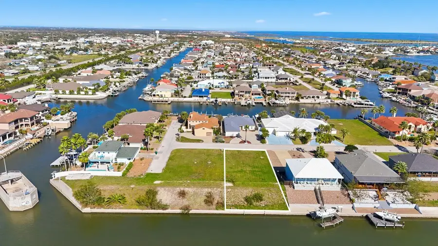 117 Bay Court, Aransas Pass, TX 78336 - Image #2