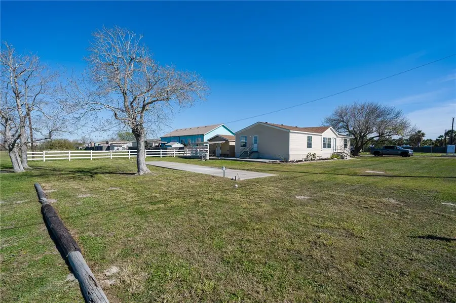 2222 Demory Lane, Aransas Pass, TX 78336 - Image #3
