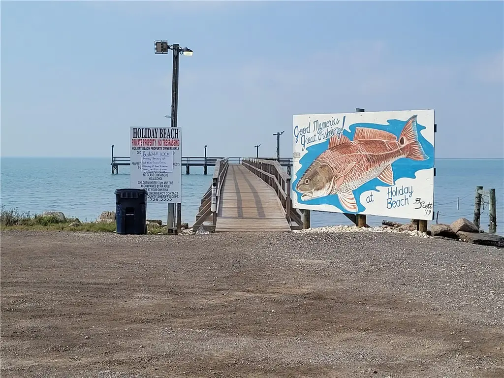 130 Saint Charles W, Rockport, TX 78382 - Image #1