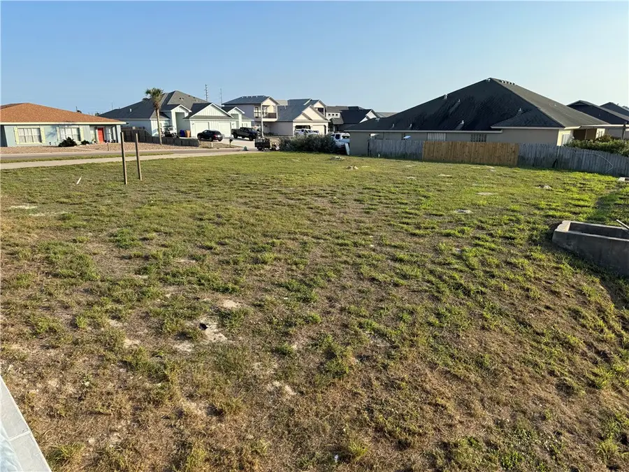 15301 Cruiser Street, Corpus Christi, TX 78418 - Image #3