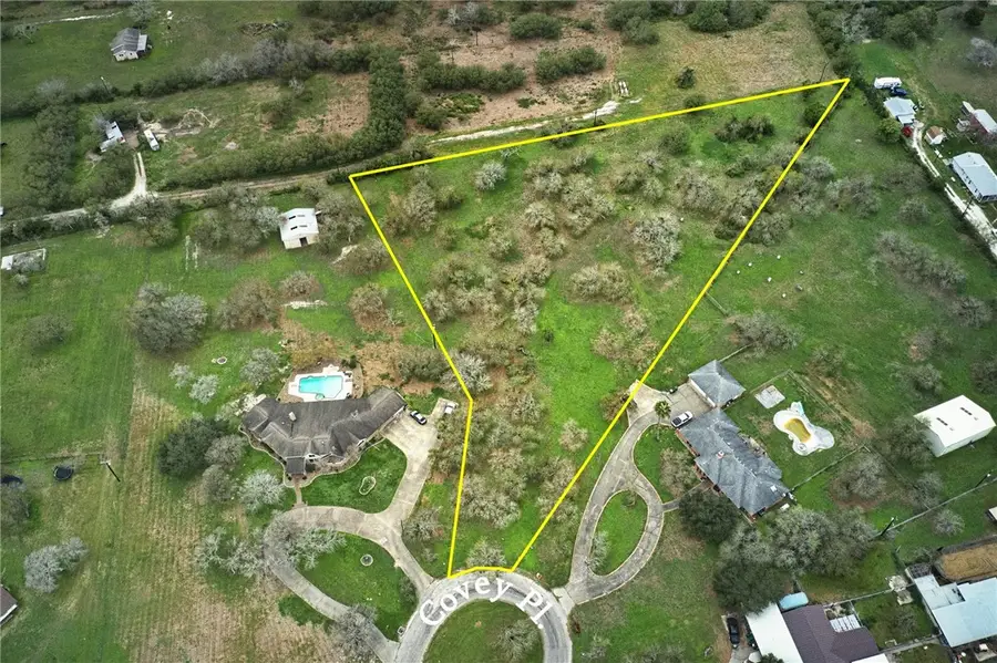 00 Covey, Robstown, TX 78380 - #3