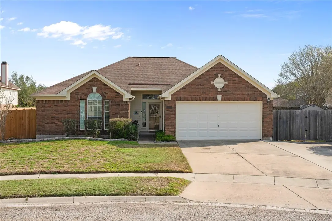 7238 Windwillow Drive, Corpus Christi, TX 78414 - Image #1