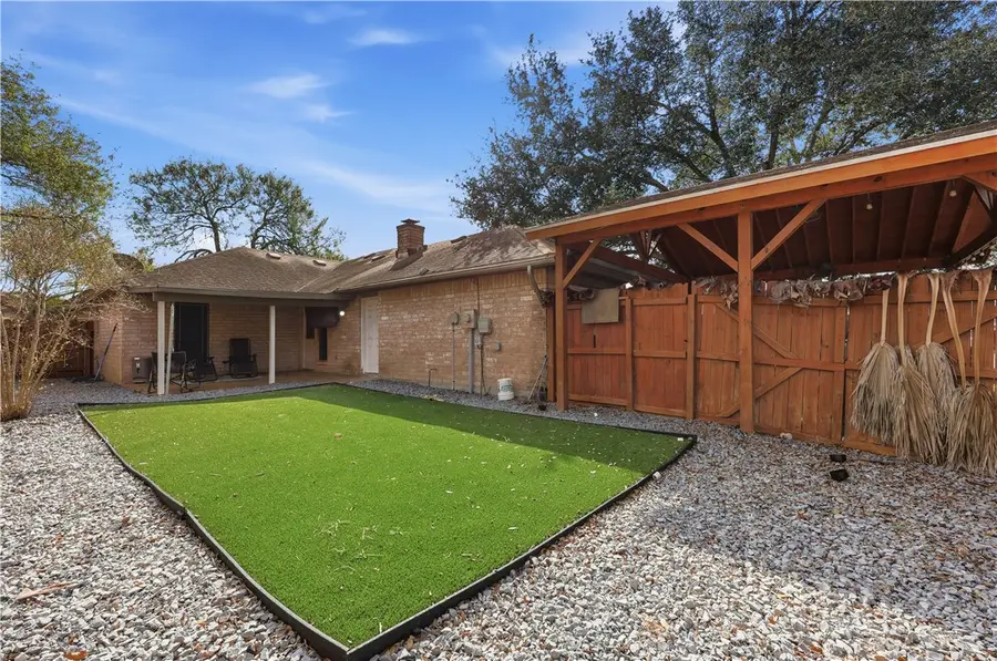 7230 Diamond Ridge Drive, Corpus Christi, TX 78413 - Image #3