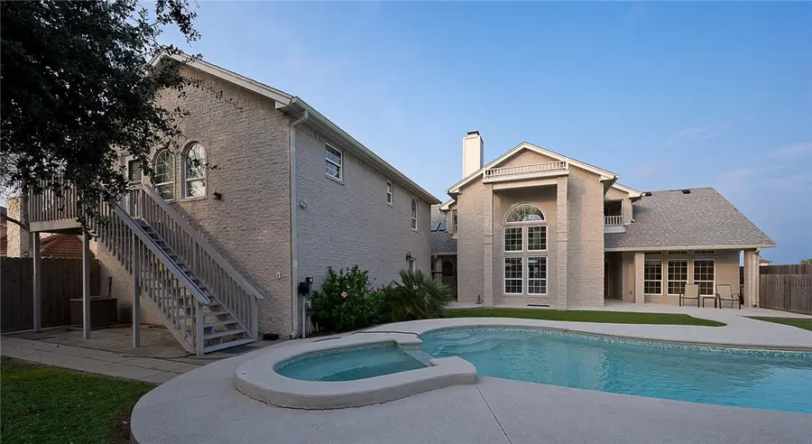 6049 Ocean Drive, Corpus Christi, TX 78412 - Image #2