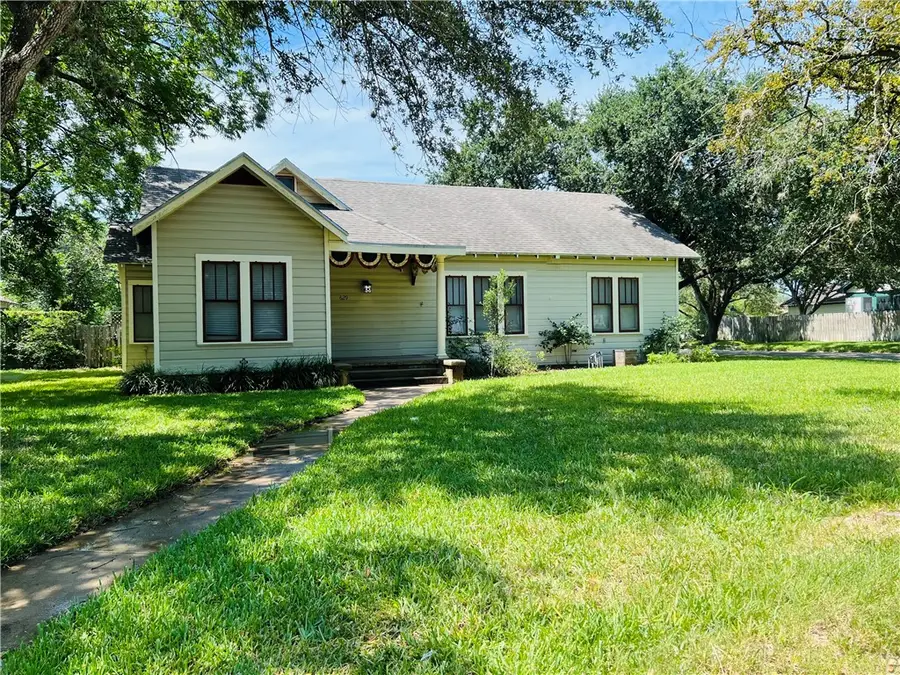 629 W Henrietta Avenue, Kingsville, TX 78363 - Image #2