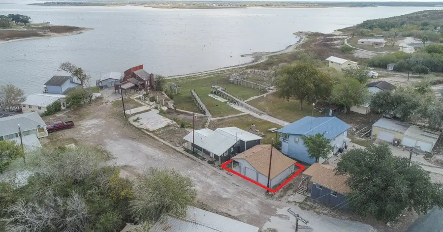 101 White Point Trail, Sandia, TX 78383 - #2