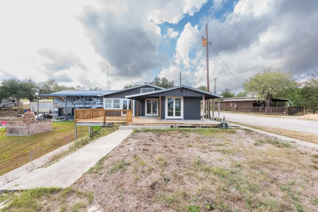 102 White Point Trail, Sandia, TX 78383 - #1