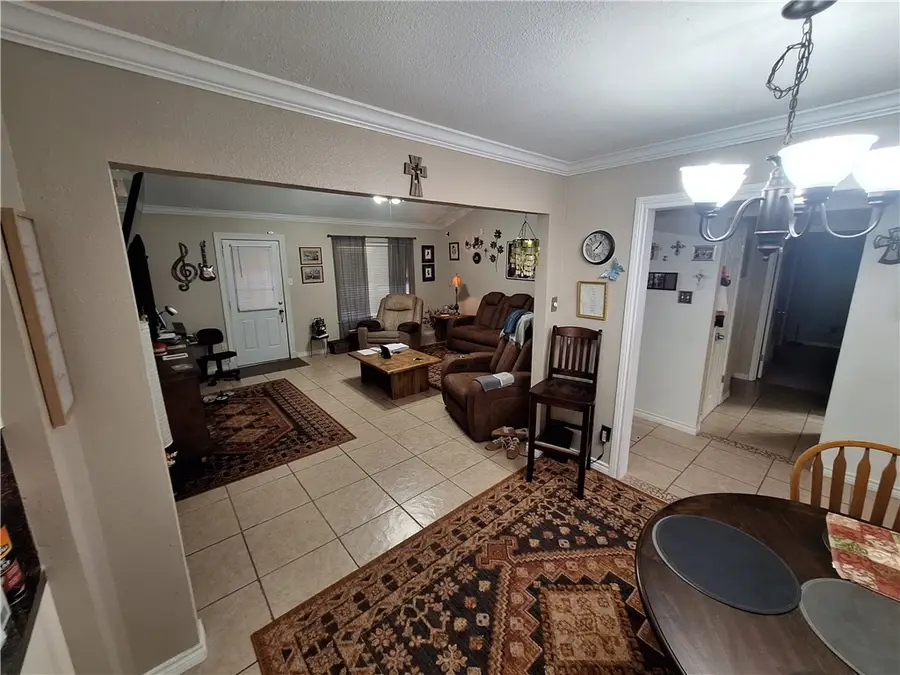 840 Purdue, Corpus Christi, TX 78418 - Image #2