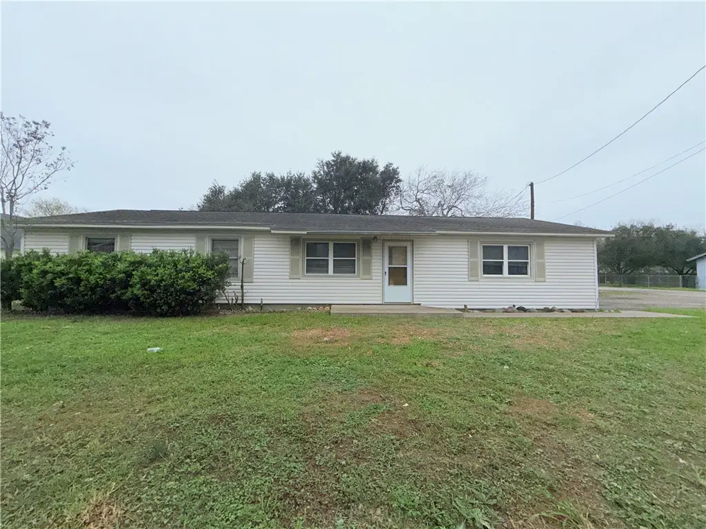 10925 Mayfield Drive, Corpus Christi, TX 78410 - Image #1