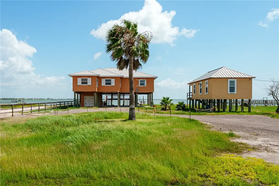 384 Egery Island Road, Taft, TX 78390 - Image #2