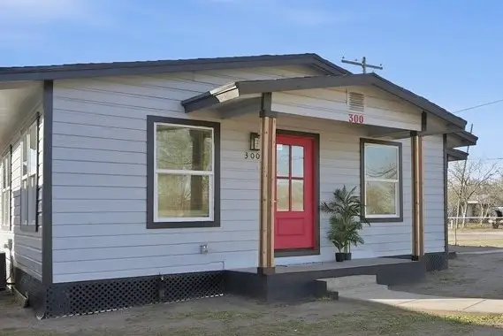 300 Nayer Street, Alice, TX 78332 - Image #2