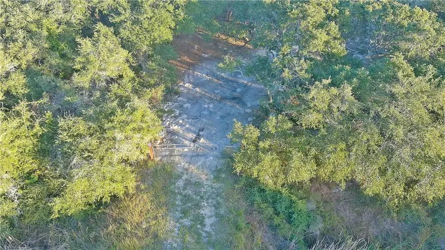 712-734 S Terry Street, Rockport, TX 78382 - Image #2