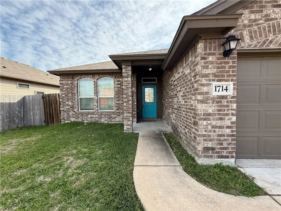 1714 Rhumba, Corpus Christi, TX 78410 - Image #2