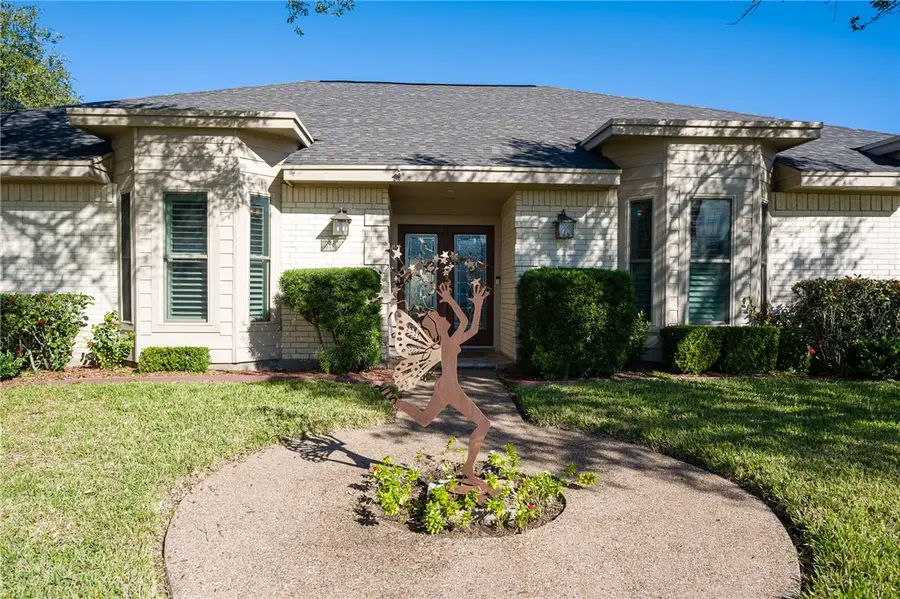 425 Seco Drive, Portland, TX 78374 - Image #3