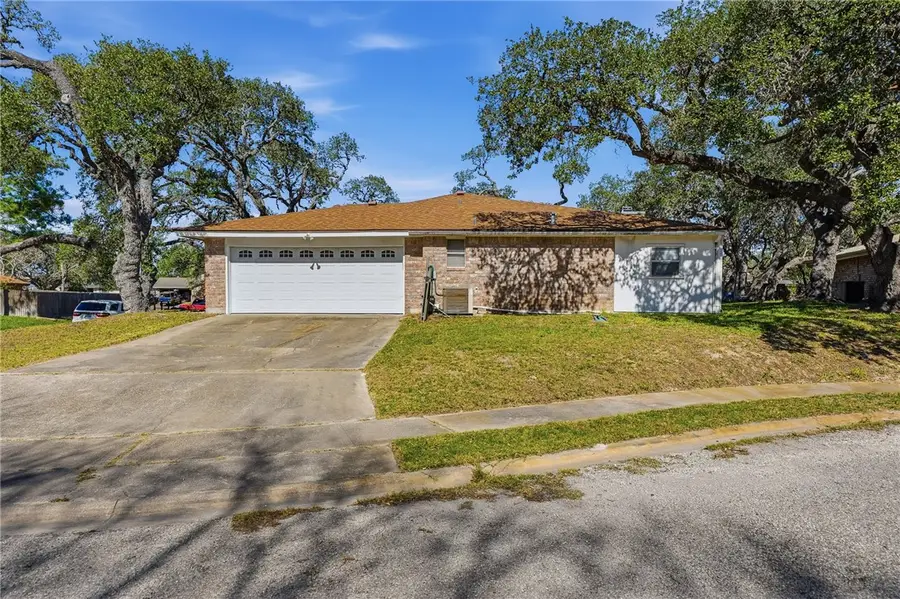 2486 Oak Park, Ingleside, TX 78362 - Image #3
