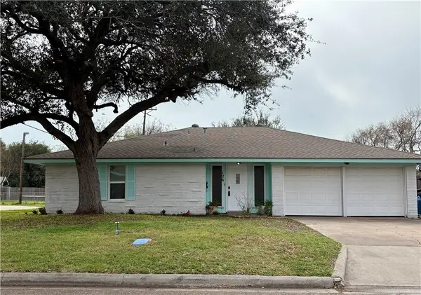 126 N Janin, Portland, TX 78374