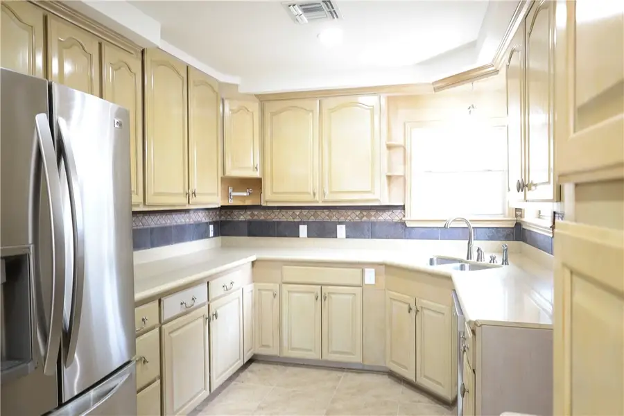 1309 Southwood Street, Alice, TX 78332 - #3