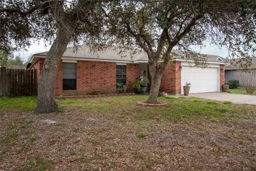 2185 Spring Park Drive, Ingleside, TX 78362 - Image #2