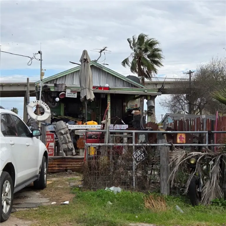 2920 Seagull Boulevard, Corpus Christi, TX 78402 - Image #3