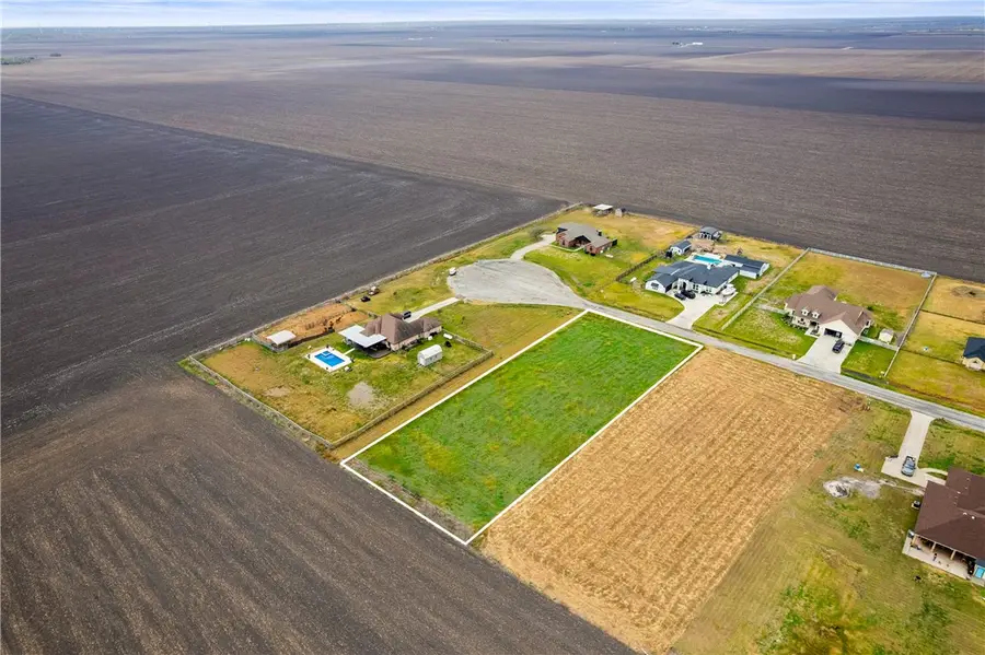 2324 Santa Maria, Corpus Christi, TX 78415 - Image #3