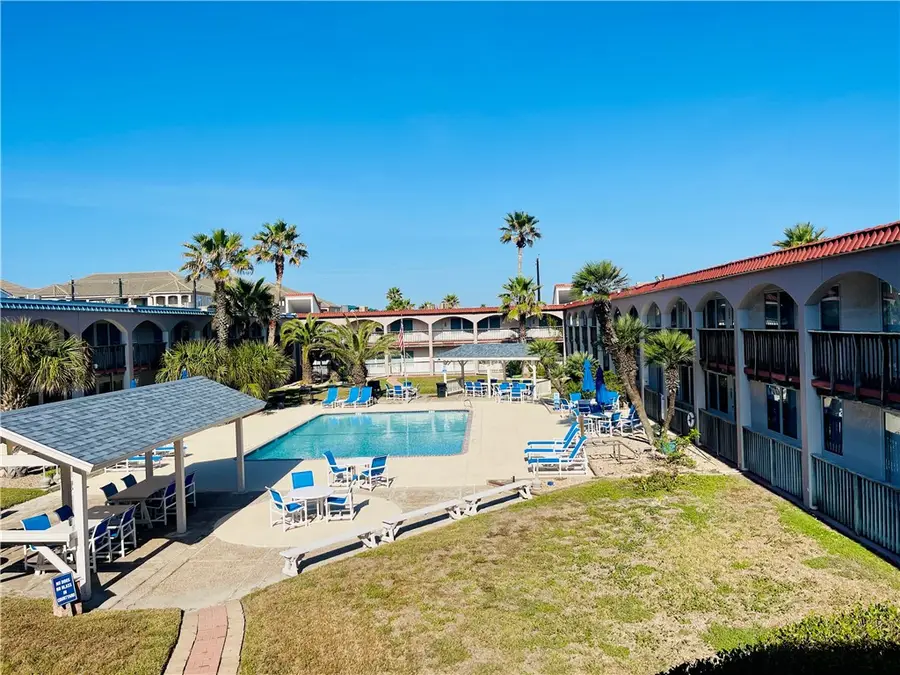 15005 Windward Drive #208, Corpus Christi, TX 78418 - Image #2