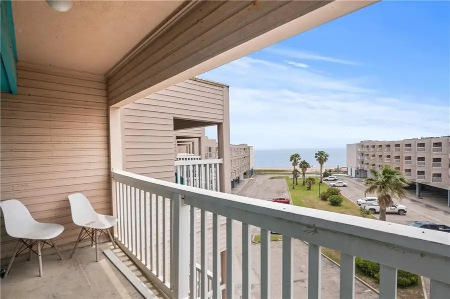 3938 Surfside Boulevard #2340, Corpus Christi, TX 78402 - Image #2