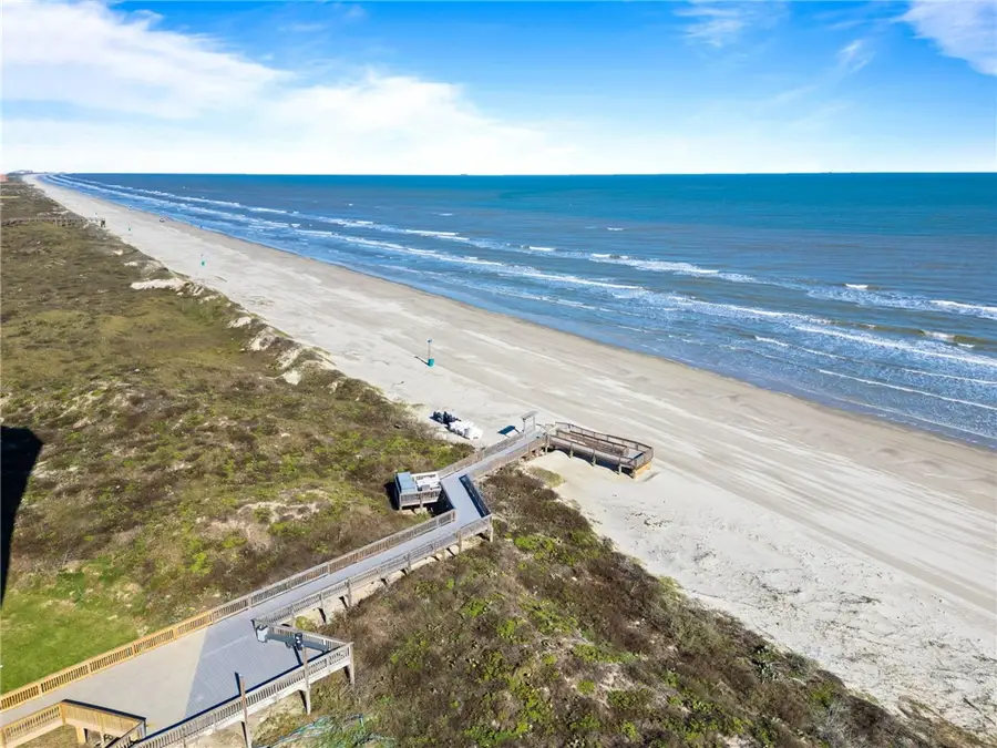 6649 Seacomber Drive #310, Port Aransas, TX 78373 - #2