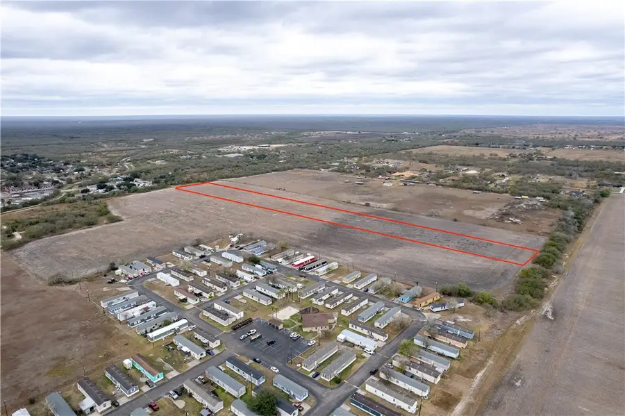 0 W I Ave, Kingsville, TX 78363 - #3
