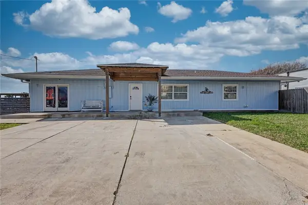 111 Caribbean Drive, Corpus Christi, TX 78418