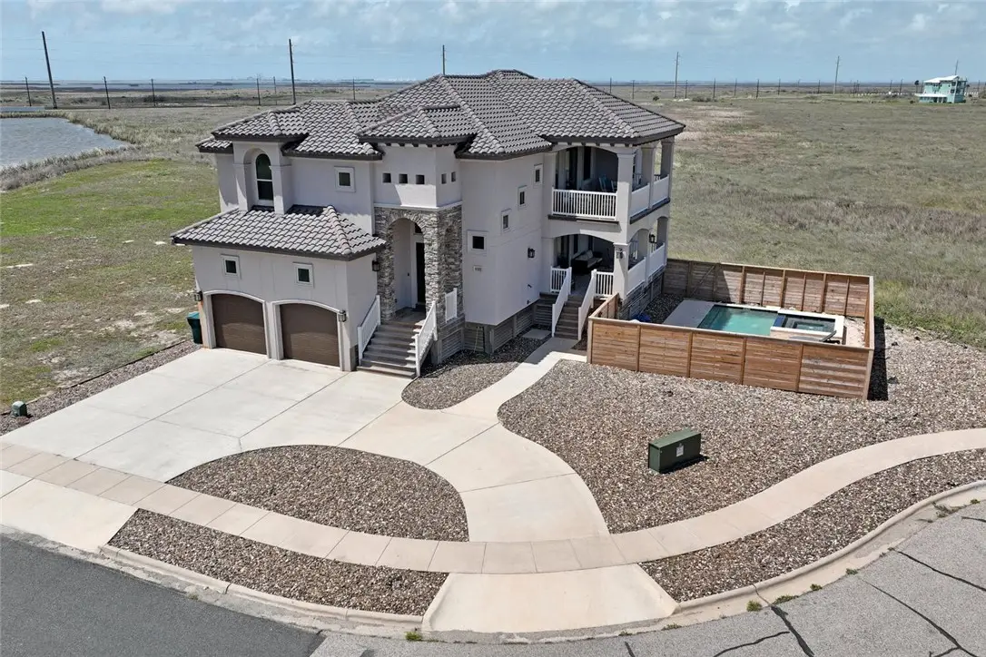 6501 Villa Castellon Drive, Port Aransas, TX 78373 - Image #1